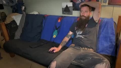 Snapshot of mr_valdor chatting on April 1, 2026, 12:22 am Valdor online show from April 1, 2026, 12:22 am