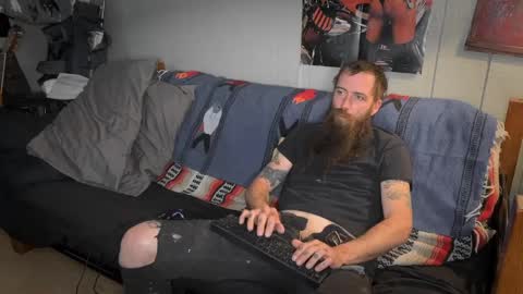 Snapshot of mr_valdor chatting on April 5, 2026, 5:54 pm Valdor online show from April 5, 2026, 5:54 pm