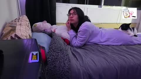 mrandmssin online show from August 5, 2026, 2:25 am