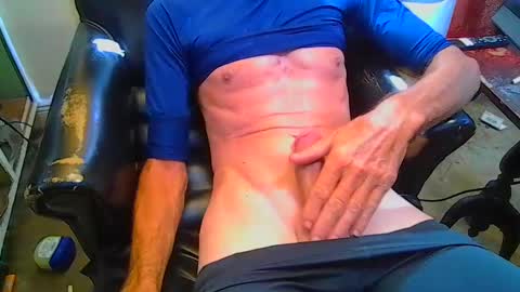 mrbiggirth69 online show from September 21, 2025, 1:46 pm