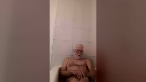 mrbighotcock12 online show from June 21, 2026, 9:39 pm