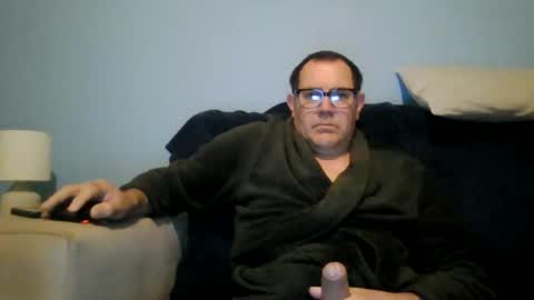 Snapshot of mrcaruso chatting on February 16, 2026, 7:15 am Mrcaruso online show from February 16, 2026, 7:15 am
