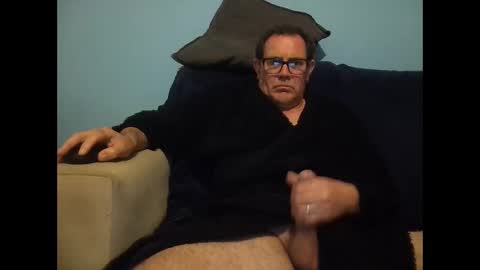 Snapshot of mrcaruso chatting on March 15, 2026, 12:05 am Mrcaruso online show from March 15, 2026, 12:05 am