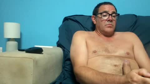 Snapshot of mrcaruso chatting on July 23, 2026, 4:05 pm Mrcaruso online show from July 23, 2026, 4:05 pm