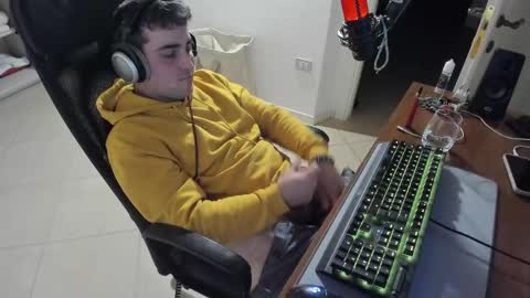 GoodBoy online show from February 5, 2025, 4:58 pm