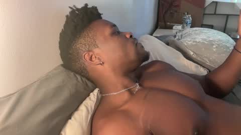 Snapshot of mrdaddyblackni9e chatting on December 4, 2025, 1:53 pm Daddy Nine online show from December 4, 2025, 1:53 pm