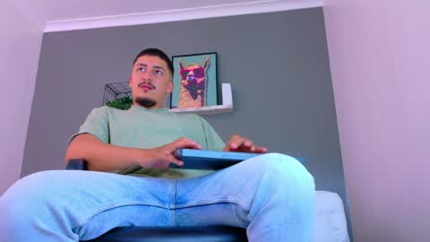 Mr Fox online show from May 26, 2026, 7:32 pm