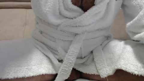 mrhairyx1 online show from November 5, 2025, 12:05 pm