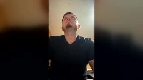 Snapshot of mrhandsome_1 chatting on July 29, 2026, 5:00 pm mrhandsome_1 online show from July 29, 2026, 5:00 pm