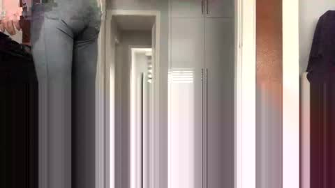 Snapshot of mrhandsomelovee chatting on February 15, 2025, 12:11 pm Nikola online show from February 15, 2025, 12:11 pm