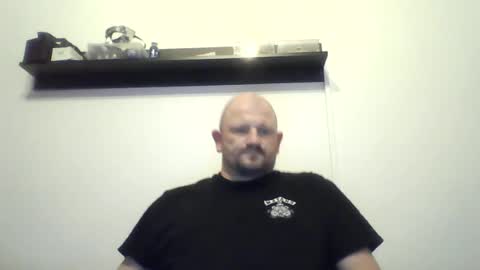 Snapshot of mrhotsex69 chatting on July 6, 2026, 12:18 am mrhotsex69 online show from July 6, 2026, 12:18 am