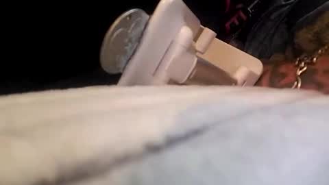 mrj1979 online show from March 2, 2025, 2:32 pm