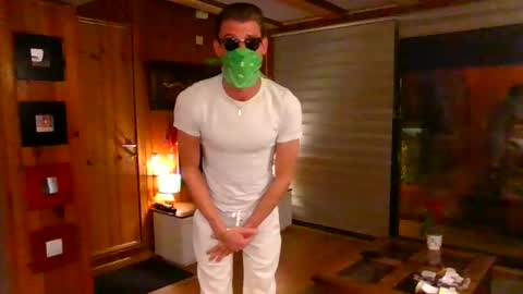 Snapshot of mrlong23cm chatting on December 14, 2024, 10:07 pm Mr Long online show from December 14, 2024, 10:07 pm