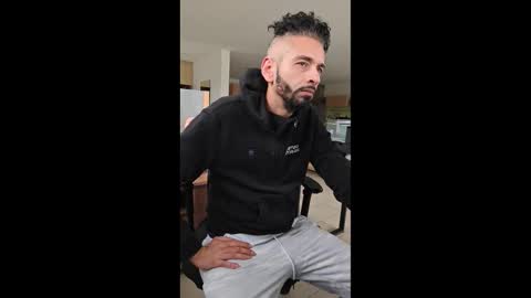 mrlongplay835366 online show from February 24, 2026, 10:24 am