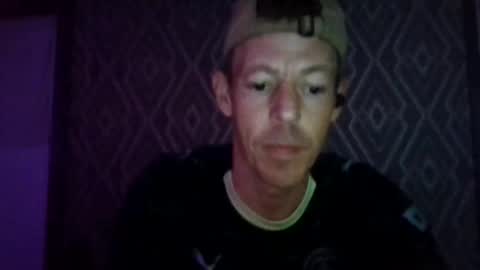 mrniceguyry online show from April 18, 2026, 12:25 am