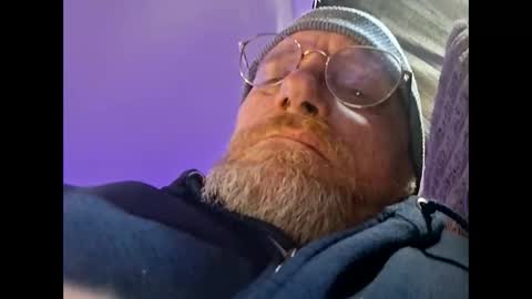 Snapshot of mrnmrsfucks4u chatting on April 30, 2026, 8:57 pm mrnmrsfucks4u online show from April 30, 2026, 8:57 pm