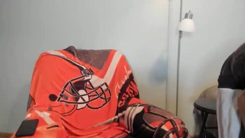 mromg007 online show from February 5, 2026, 3:22 am