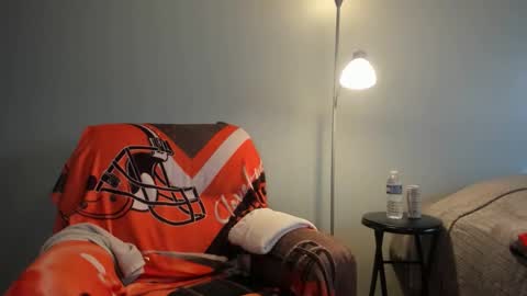 mromg007 online show from February 16, 2026, 8:27 pm