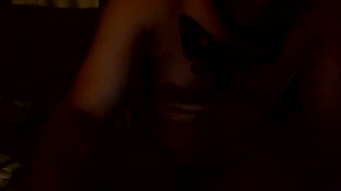 Snapshot of mrr_luxxe chatting on October 24, 2025, 8:11 am mrr_luxxe online show from October 24, 2025, 8:11 am