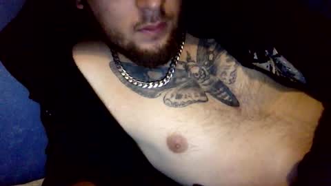 Snapshot of mrr_luxxe chatting on October 24, 2025, 8:16 pm mrr_luxxe online show from October 24, 2025, 8:16 pm