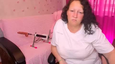 Snapshot of mrs___milf chatting on September 22, 2025, 8:05 am mrs   milf online show from September 22, 2025, 8:05 am