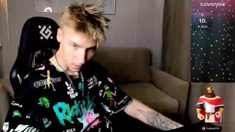 Adam online show from October 26, 2025, 11:16 am