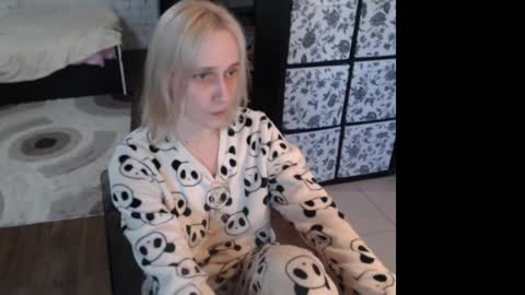 Sasha online show from April 12, 2026, 2:22 pm