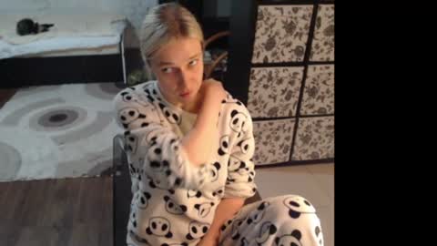 Sasha online show from June 21, 2026, 4:53 pm