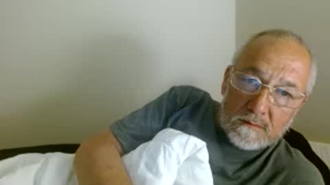 Snapshot of mrtease5 chatting on May 2, 2026, 7:52 pm mrtease5 online show from May 2, 2026, 7:52 pm