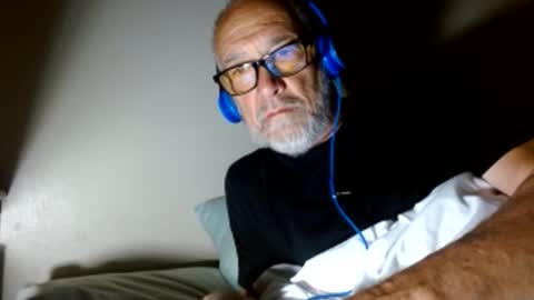 Snapshot of mrtease5 chatting on May 9, 2026, 9:36 am mrtease5 online show from May 9, 2026, 9:36 am
