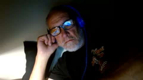 Snapshot of mrtease5 chatting on May 24, 2026, 7:24 am mrtease5 online show from May 24, 2026, 7:24 am