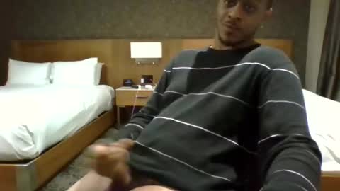 Snapshot of mrthicknlong6 chatting on January 9, 2025, 2:33 am mrthicknlong6 online show from January 9, 2025, 2:33 am