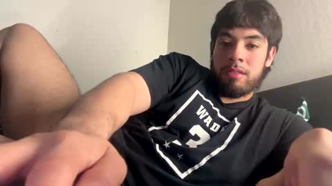 Snapshot of mrthickumss chatting on January 16, 2026, 7:40 pm youngshyathlete online show from January 16, 2026, 7:40 pm