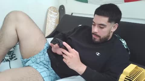 Snapshot of mrthickumss chatting on May 23, 2026, 5:50 pm youngshyathlete online show from May 23, 2026, 5:50 pm