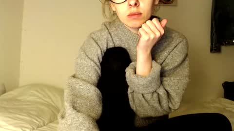    online show from March 21, 2026, 6:22 pm