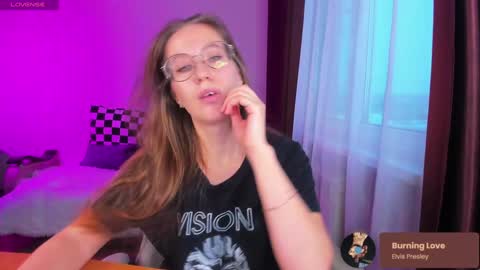 Snapshot of ms_allison chatting on December 23, 2024, 11:47 am Allison online show from December 23, 2024, 11:47 am