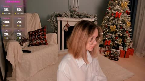 Snapshot of ms_elizabethqueen chatting on December 27, 2024, 2:33 pm Elizabeth online show from December 27, 2024, 2:33 pm