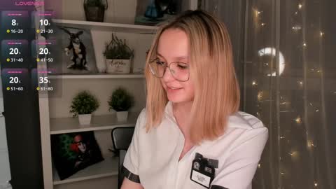 Snapshot of ms_elizabethqueen chatting on February 8, 2025, 9:04 pm Elizabeth online show from February 8, 2025, 9:04 pm