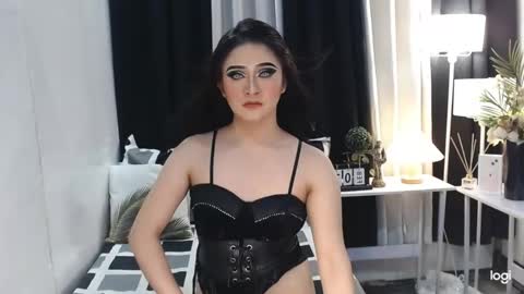 Snapshot of ms_grey4u chatting on February 7, 2025, 7:27 pm Ash online show from February 7, 2025, 7:27 pm