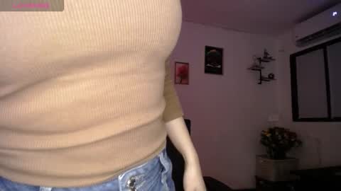 MISS LISSA online show from September 15, 2025, 12:21 am