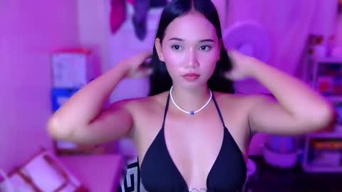 ms_maria8888 online show from January 16, 2026, 3:05 pm