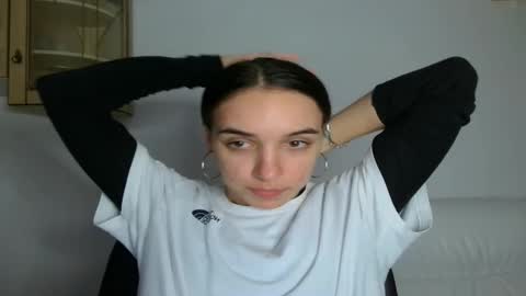 Snapshot of ms_sophiee chatting on March 12, 2025, 7:17 pm ms_sophiee online show from March 12, 2025, 7:17 pm