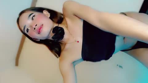 Snapshot of mscherry_ chatting on June 6, 2026, 9:52 pm mscherry_ online show from June 6, 2026, 9:52 pm