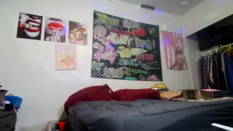 Snapshot of mscuntyluxxe chatting on September 10, 2025, 9:20 am Cunty Luxxe online show from September 10, 2025, 9:20 am