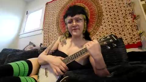  Harley Quinn  online show from July 7, 2026, 1:08 am