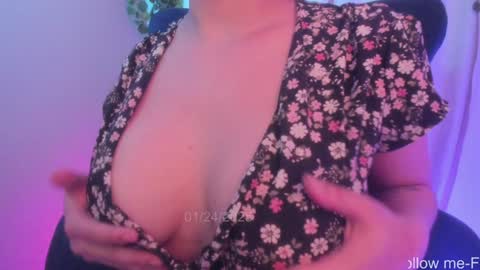 Meg  Vero online show from January 25, 2025, 6:12 am