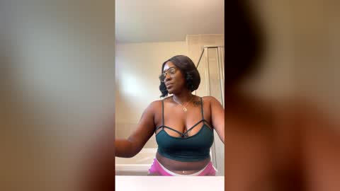 Ms. LOYALTY  online show from April 1, 2026, 6:38 pm