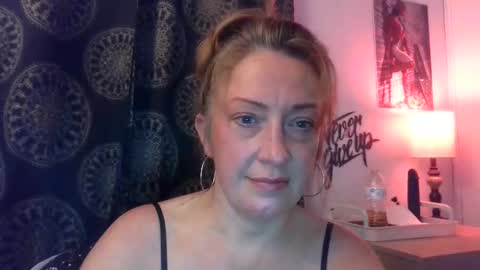 mswhitney618 online show from September 12, 2025, 8:47 am