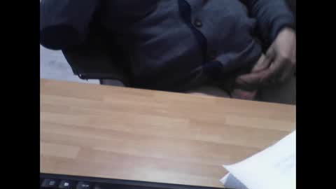 Snapshot of mtwpaul chatting on January 6, 2025, 5:38 pm mtwpaul online show from January 6, 2025, 5:38 pm