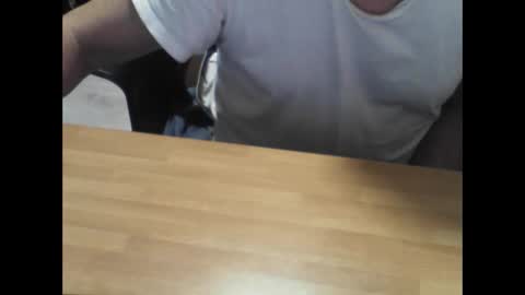 Snapshot of mtwpaul chatting on February 26, 2025, 6:15 am mtwpaul online show from February 26, 2025, 6:15 am